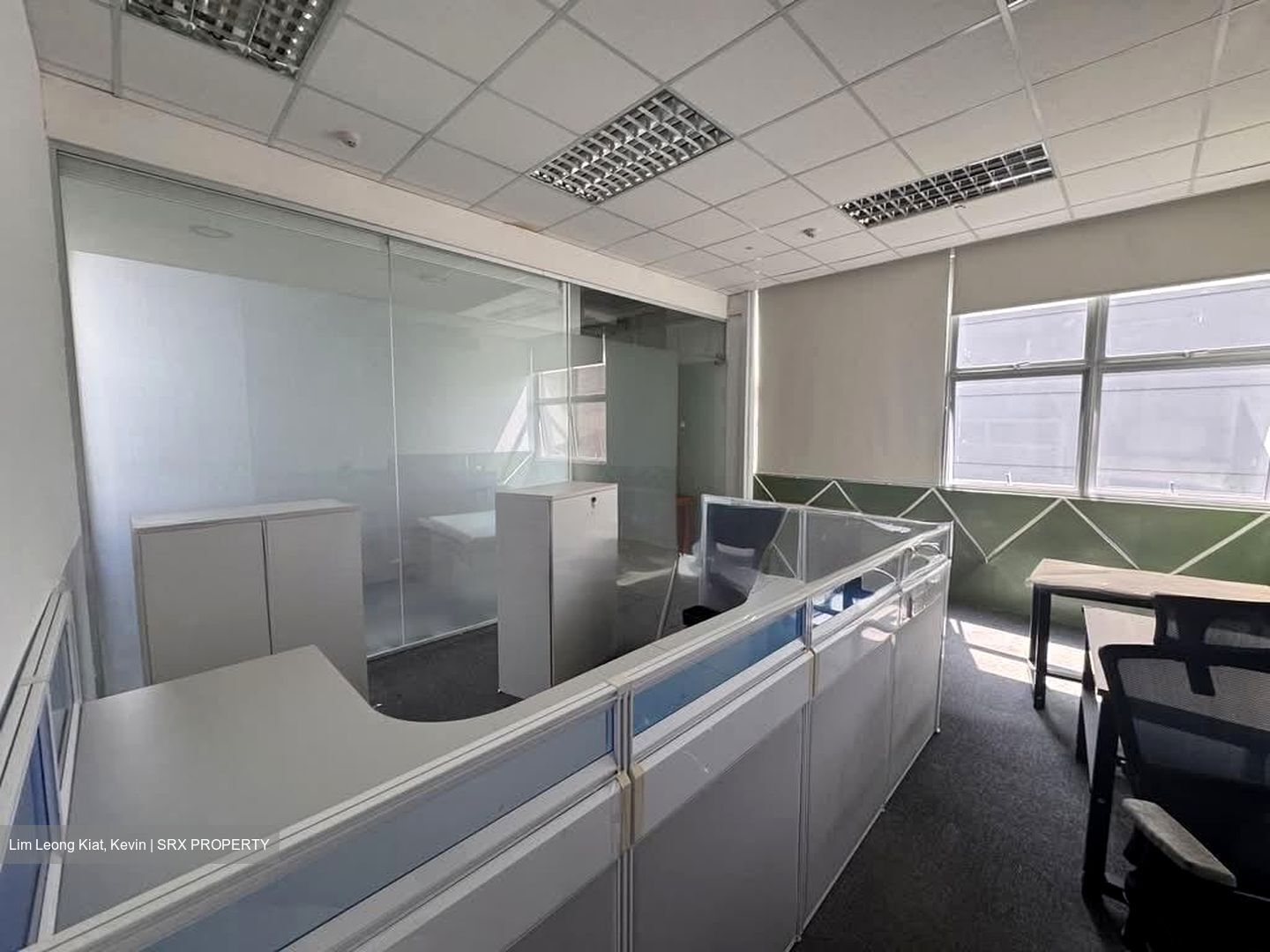 Jean Yip Building (D14), Factory #555307041